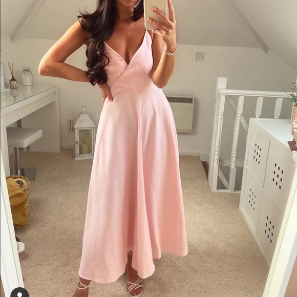 Bloggers favorite Zara pink dress - Picture 3 of 16